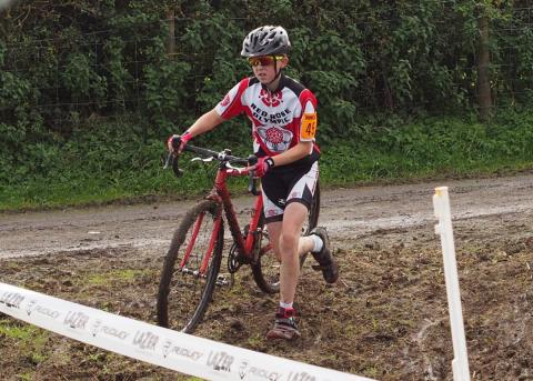 Red Rose rider at the Wheelbase/Castelli cross race